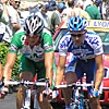 Kopgroep van de Tour de France, wie weet welke renners dit zijn?
